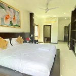 Sm Patong Resort