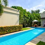Luxe 2Br Pool Villa Walk To Bangtao Beach