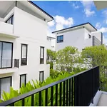 Beautiful 5 Bedroom Villa In Laguna Bangtao, Free Shuttle Bus To Beach
