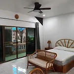 Patong Sunbeach Mansion