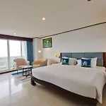 普吉岛-安达曼海难海景酒店 Phuket-Andaman Beach Seaview Hotel