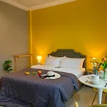 Studio Room In Mango House