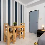 Black Pantera Hostel