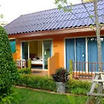 Baan Vanida Garden Resort