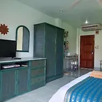 Patong Sunbeach Mansion