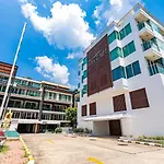 Baycliff Residence 3-Bedroom Apartment 160 M2 With Sea View Terrace