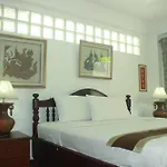 Naithon Beach Villa