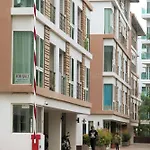 Large 1 Bedroom1 Bathroom 1 Km Walking To Patong
