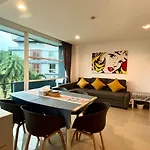 The Amazing Comfortable 2Brs 2Kms Walking Patong