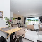 Mitsu Guesthouse