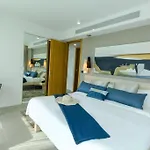 2Bdr Apartment Oceanstone Laguna By Capital Pro