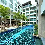 The Kee Resort & Spa