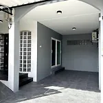 Villa Patong Beach