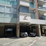 Chic Condominium Karon Beach