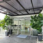Chic Condominium Karon Beach