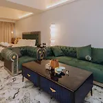 Yusu Hotel
