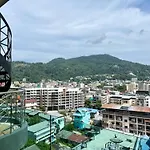 The Oh So Sexy Triple Penthouse-Rare 3-5Br 188M2
