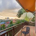 Cozy Villa