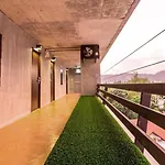 B2 Phuket Boutique & Budget Hotel
