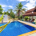 Tongtong Garden Holiday Hotel