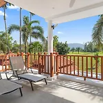 Coastal Villa On Fairway