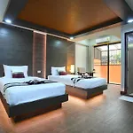Enjoy Sunset Rainbow Alley - Wow Townhouse At Patong Hill