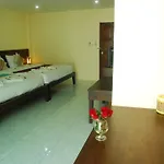 Patong Palm Guesthouse