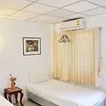 Jj Inn