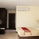 Karon Place