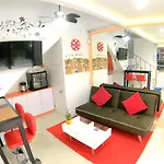 The Room Patong Hotel