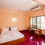 Baan Lukkan Hostel