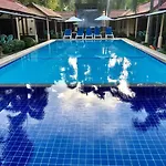 Rico\'S Bungalows