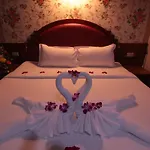 Taj Phuket Inn