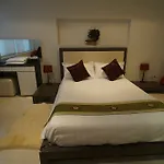 Surin Bay Apartment