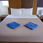 Baan Ketkeaw Guesthouse 1
