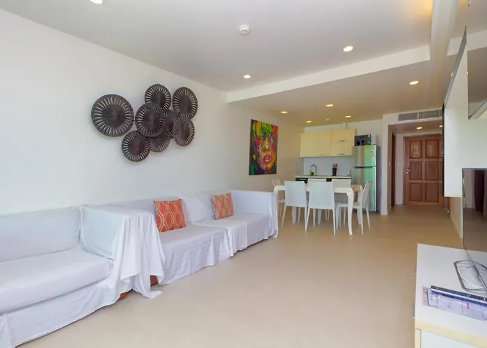 Premium Two-Bedroom Karon Butterfly Suite With Panoramic Sea Views\