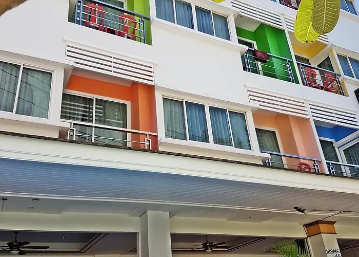 Green Harbor Hotel&Service Apartment