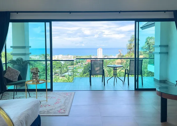 Karon Horizon: Coastal Charm Villa