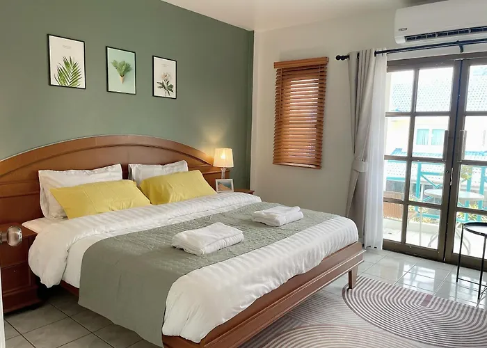 5 Mins Walk Bangla,Beach,3Br