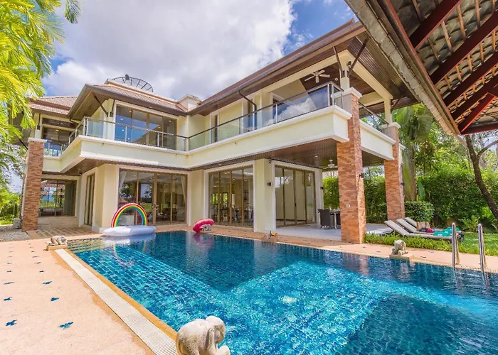 Laguna Home Golf View Pool Villa