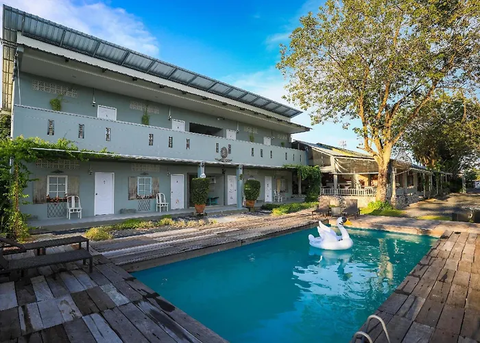 Phuket Nonnita Boutique Resort - Sha Plus