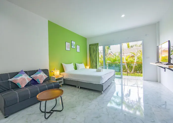 Karon Hotel At 22