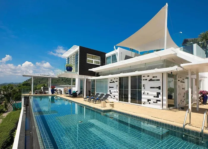 Blue Horizons Villa At The Bay