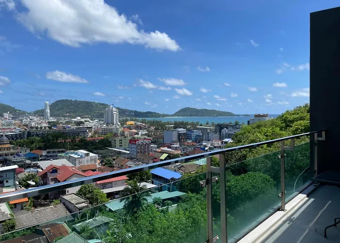 Emerald Terrace Resort 2 Bedrooms Panoramic Ocean View Top Floor