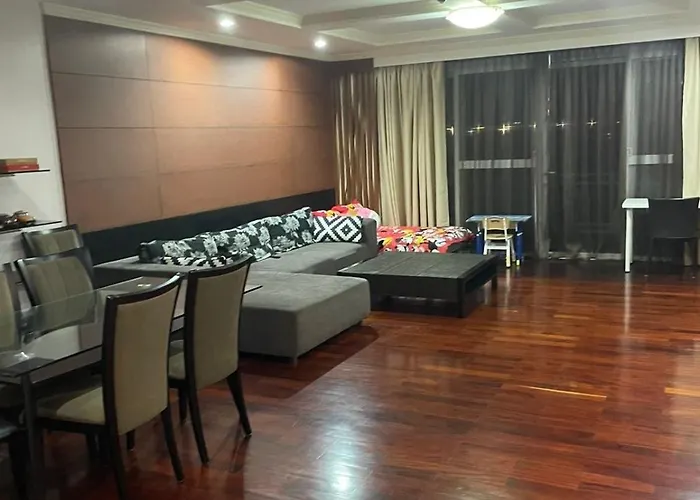 Royal Apart Residence