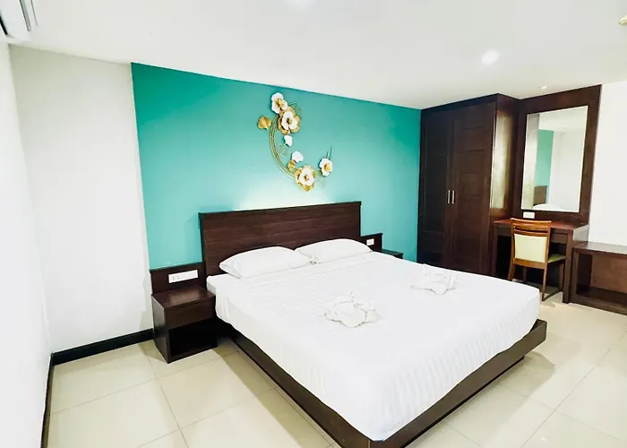 La Casa Patong
