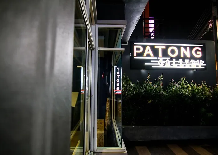 Patong Gallery Hotel