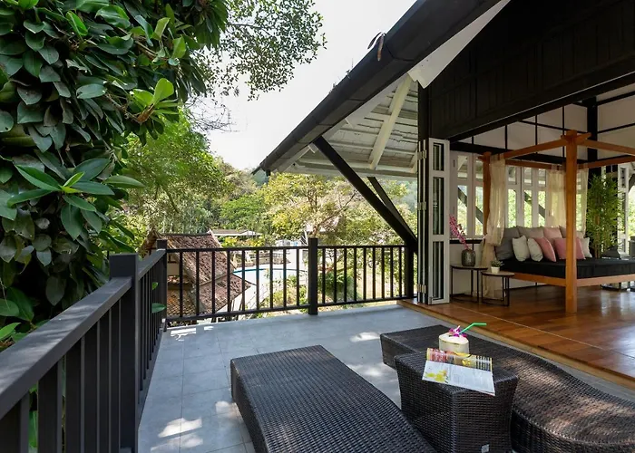 Patong Garden House - Luxury Villa In Patong Hills