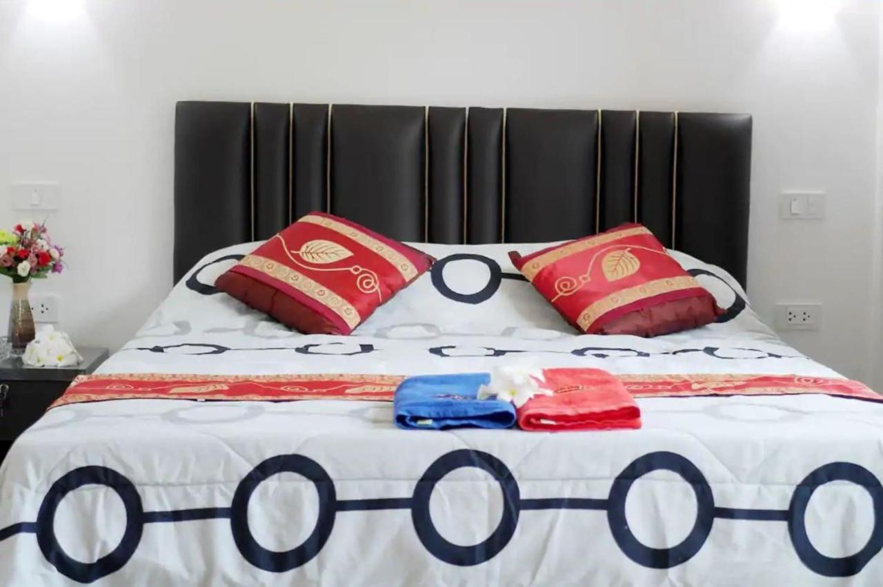 Hotel Oyo 1150 Sawasdee Orange 2*