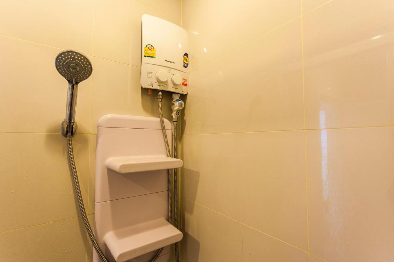 Town 1 Bedroom Luxury Facilities, The Base Downtown Phuket